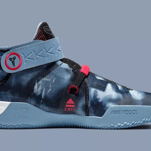 Nike Kobe AD NXT FF Sneakers